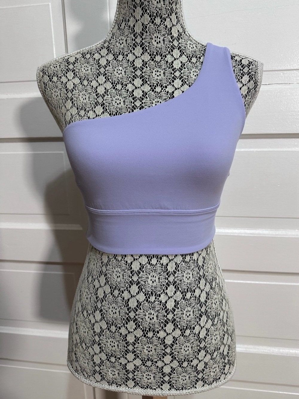 Lululemon Align Asymmetrical Bra *Light Support, C/D Cup Sz 6 Lilac Smoke Purple